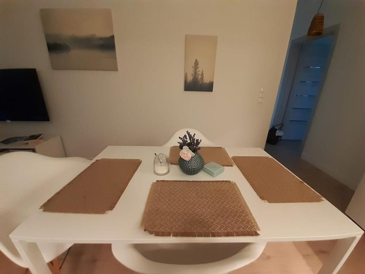 Komfortowy Apartament Przy Lesie Wejherowo Exterior foto